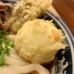 梅田 釜たけうどん - 