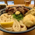 梅田 釜たけうどん - 