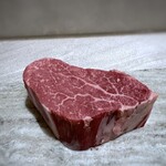 RESTAURANT L'EQUITERRE - ＊シャトーブリアン大好きなので、嬉しいですね。(ﾟ∀ﾟ) これを頂けるのかと思うだけで、ワクワクします。♪