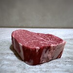RESTAURANT L'EQUITERRE - ☆ワァ、綺麗なお肉。熊本黒毛和牛のシャトーブリアンが登場！