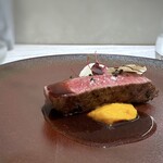 RESTAURANT L'EQUITERRE - 完成！ステーキは見た瞬間美味しい品だとわかりますね。^^