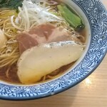 麺屋 いとう - 芳醇鶏そばのチャーシュー（三元豚の肩ロース・錦爽鶏のムネ肉）