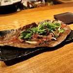 高太郎 - 和牛とトマトの朴葉焼