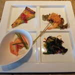ファッズ キャット - 料理写真:前菜4種