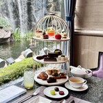 페닌슐라 라운지 & 바 - 