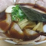 らーめん髙○ - 醤油チャーシュー 900円
      大盛り 100円