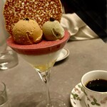 パフェ、珈琲、酒、佐藤 - 