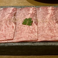 近江うし 焼肉 にくTATSU 青山本店 - 