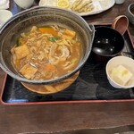 大豊 - 〝豚ほうとう〟｡麺は薄くてピロピロ系｡スープも軽くてアッサリ目｡