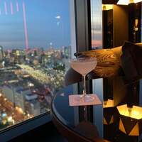 DINING & BAR TABLE 9 TOKYO - 