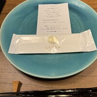 中国菜厨 エスサワダ 新丸ビル店 - テーブルセッティング