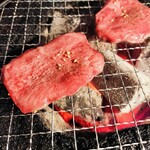 炭火焼肉 ホルモン にく式 - 