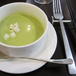 Bona peti - グリーンピースのスープ