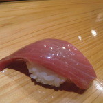 天寿し - 鮪の漬け
      