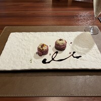 代官山鉄板ゆうり - 甘エビと和牛の肉寿司