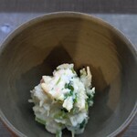 273246574 - 蟹身いっぱいの和え物