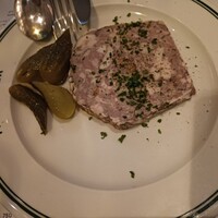 THE UPPER - 