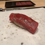 鮨 龍次郎 - マグロ赤身(漬け)【握り】