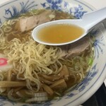 川井食堂 - 奥深いスープ