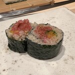 鮨 龍次郎 - トロタク巻き