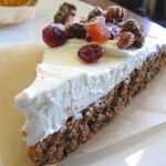 fika. - スパイスキャロットケーキ