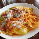 輪茶館 - 昔風ナポリタン　８００円に粉チーズを掛けて　【　２０１４年５月　】