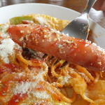 輪茶館 - 昔風ナポリタン　８００円のウインナーのアップ　【　２０１４年５月　】