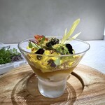 RESTAURANT L'EQUITERRE - ＊アップで。ワァ、彩りがキレイで華やか。(ﾉ∇≦*)