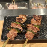 炭火串焼ヒヨク之トリ - 