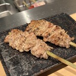 炭火串焼ヒヨク之トリ - 