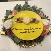 Ristorante IL PRINCIPE - ミモザケーキ♡お誕生日のメッセージはなんとイタリア語で♡生の花束が良い香りで美しすぎます♡感激すぎます♡