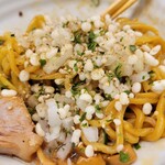 麺堂 油印 - 海苔、ごま、揚げ玉