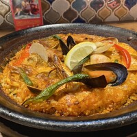 sangria 青山店 - 魚介のミックスパエリア（2024年11月23日撮影）