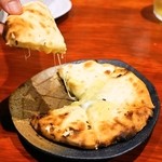 タンドールバル カマルプール - 2014.5 ゴルゴンゾーラクルチャ（700円）