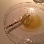 ツキ シュール ラメール - ピニャコラーダ風のデザート一品目