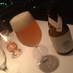 ツキ シュール ラメール - KAGUAホワイト