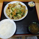 丸大飯店 - 回鍋肉（ホイコールー）定食