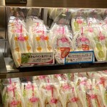 サンドイッチハウス　メルヘン - ショーケース