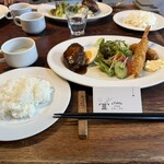 洋食屋 アターブル - 