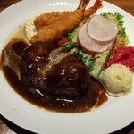 究極のハンバーグと窯焼きピザ trinity&夙川桜庵 - 