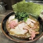 神田ラーメン わいず - 