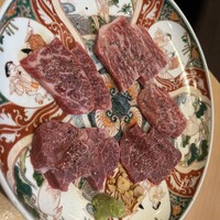 神戸焼肉 金虎 - 