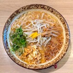 吟醸味噌らーめん まごころ亭 - 吟醸味噌らーめん 880円