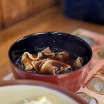 四方吉うどん 吉見本店 - 肉汁