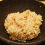 新屋敷 幸福論 - 鯛とゆかりの土鍋ご飯。