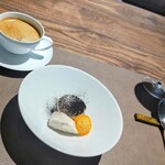 Largo RISTORANTE - 小さなデザート＆コーヒー