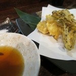 山乃家 - 山菜の天麩羅