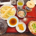 うどん茶屋 北斗 - 料理写真: