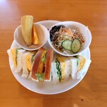 ヌーディーズ - 料理写真:ミックスサンド