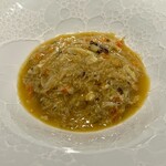 茶禅華 - 気仙沼青鮫尾鰭　上海蟹の上湯と身 黒酢で味変